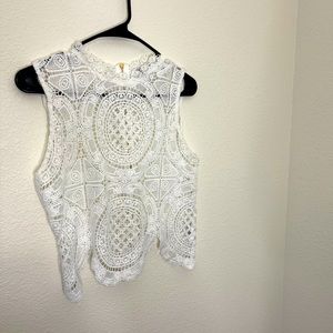 Lace zip up high neck tank - Biāshe